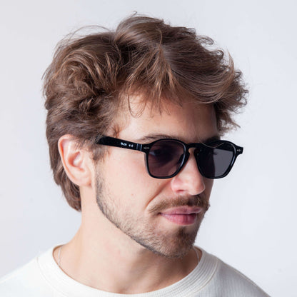 Sunglasses – Tel Aviv