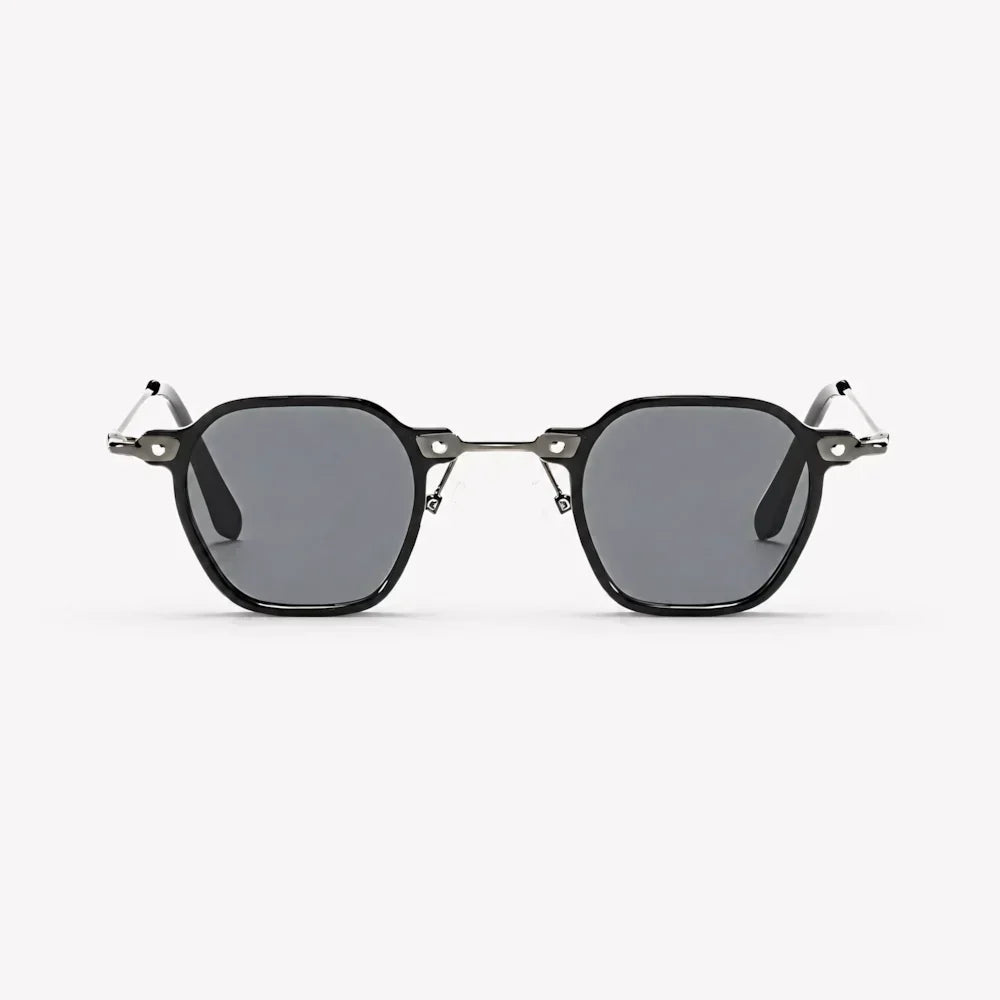 Sunglasses – Thimphu